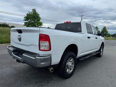 Used 2022 RAM 2500 Tradesman w/ Chrome Appearance Group image 10