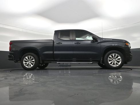 Used 2023 Chevrolet Silverado 1500 Custom RWD image 28
