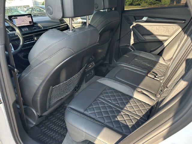 Used 2023 Audi SQ5 Premium Plus w/ Premium Plus Package AWD/4WD image 13