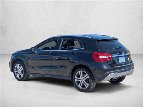 Used 2018 Mercedes-Benz GLA 250 image 7