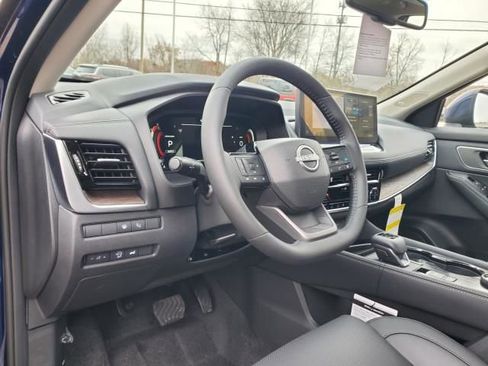 New 2026 Nissan Rogue Platinum w/ Platinum Premium Package image 10