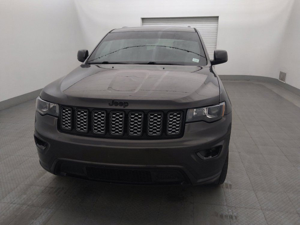 Used 2020 Jeep Grand Cherokee Altitude RWD image 15