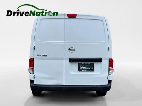Used 2015 Nissan NV200 SV FWD image 6