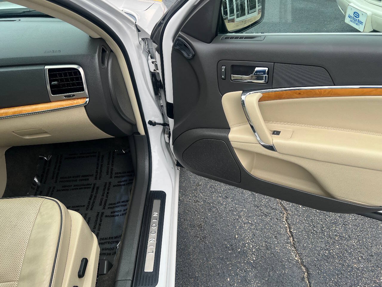 Used 2010 Lincoln MKZ FWD image 27