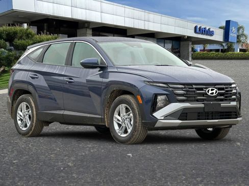 New 2026 Hyundai Tucson SE image 9