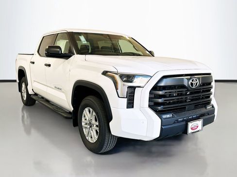 New 2026 Toyota Tundra SR5 image 3