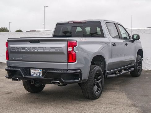 Used 2023 Chevrolet Silverado 1500 LT Trail Boss w/ Convenience Package II AWD/4WD image 9