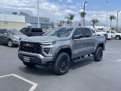New 2026 GMC Canyon Elevation w/ Convenience Package