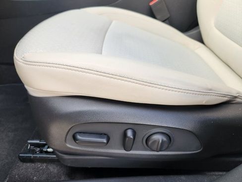 Used 2023 Buick Encore GX Select image 23