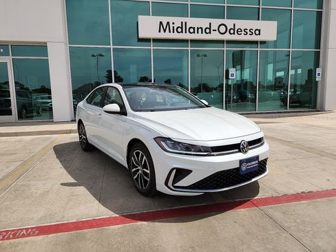 New 2026 Volkswagen Jetta SE FWD image 1