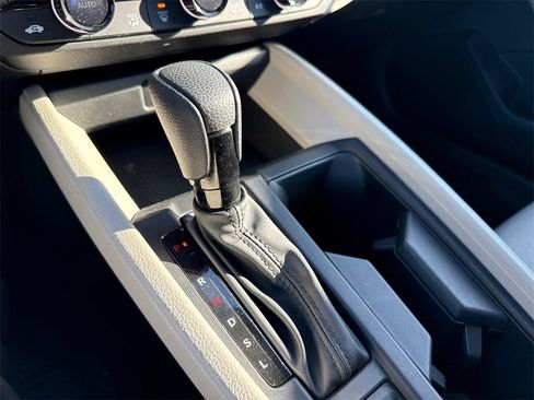 Certified 2024 Honda Accord EX image 26