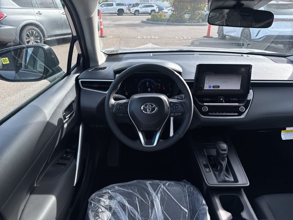 New 2026 Toyota Corolla Cross LE w/ Moonroof Package AWD/4WD image 11