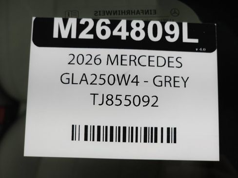 Certified 2026 Mercedes-Benz GLA 250 4MATIC image 33