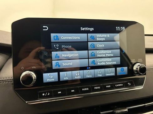 Used 2024 Mitsubishi Outlander SE image 29