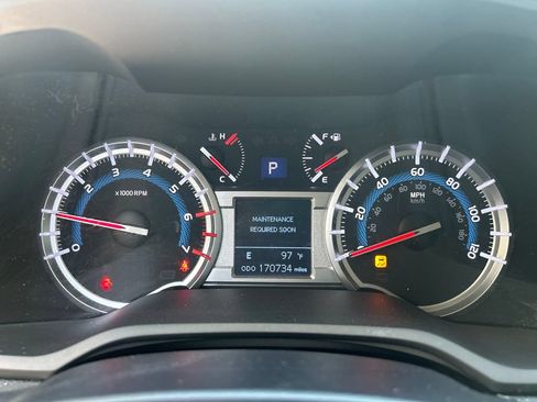 Used 2015 Toyota 4Runner SR5 Premium RWD image 16