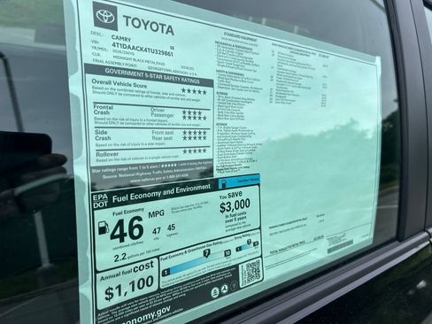 Used 2026 Toyota Camry SE w/ Multimedia Upgrade Package FWD image 30