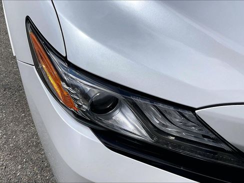 Used 2018 Toyota Camry XSE w/ Driver Assist Package FWD image 27