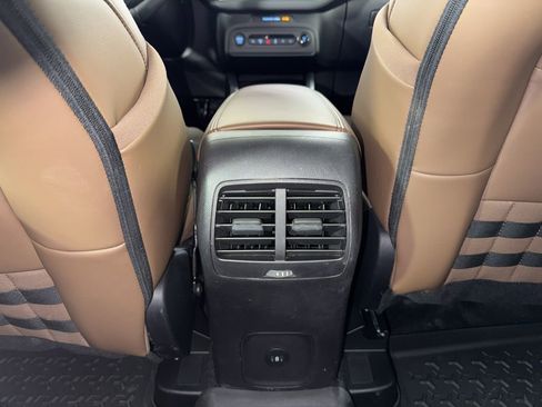 New 2025 Ford Bronco Sport Outer Banks w/ Outer Banks Tech Package+ AWD/4WD image 28