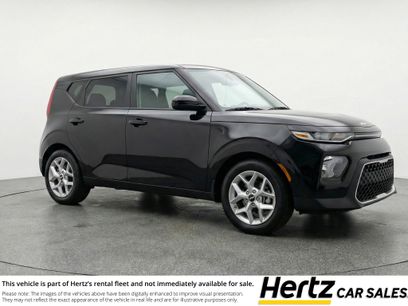 Used 2025 Kia Soul LX w/ LX Technology Package