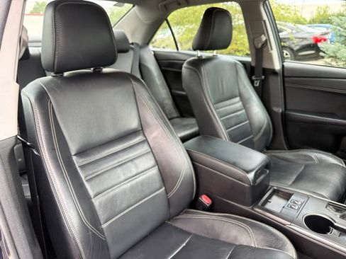 Used 2016 Toyota Camry XLE FWD image 28