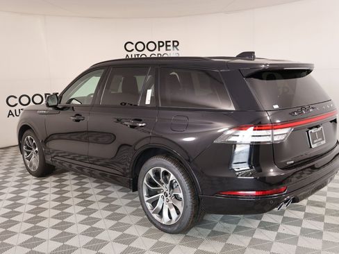 New 2026 Lincoln Aviator AWD image 24