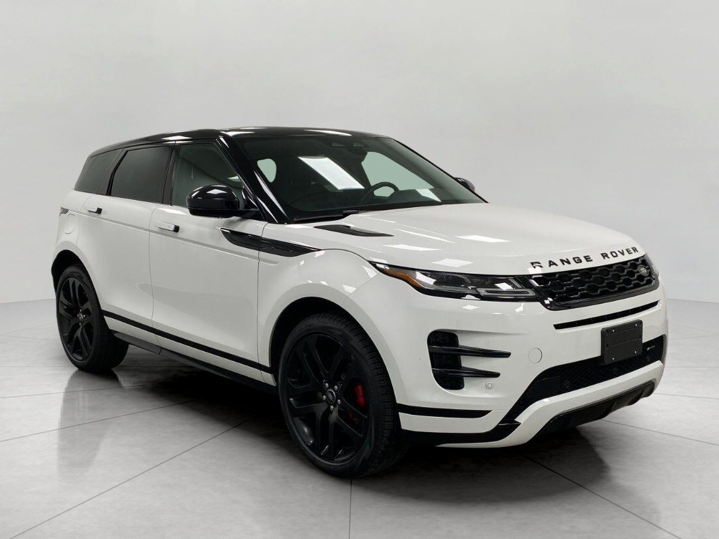 Used 2023 Land Rover Range Rover Evoque R-Dynamic SE AWD/4WD image 2