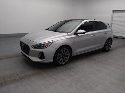 Used 2018 Hyundai Elantra GT Sport w/ Sport Tech Package 04 FWD image 2