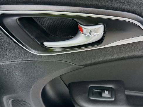 Used 2017 Chrysler 200 LX FWD image 29