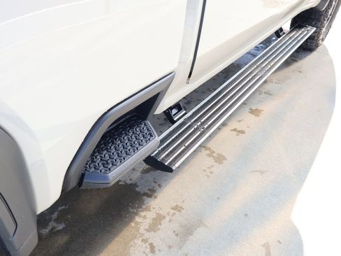 New 2026 GMC Sierra 2500 AT4X image 40