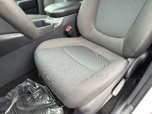 Certified 2025 Toyota RAV4 LE FWD image 19