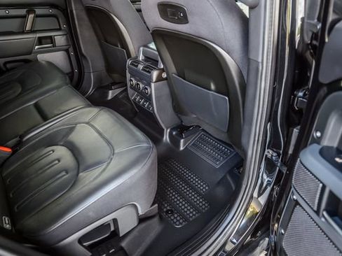 Used 2020 Land Rover Defender 110 X AWD/4WD image 51