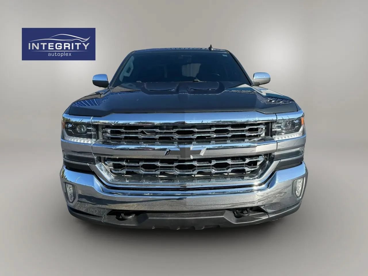 Used 2017 Chevrolet Silverado 1500 LTZ w/ Sport Package AWD/4WD image 8