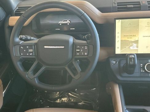 New 2026 Land Rover Defender 110 X-Dynamic SE AWD/4WD image 13