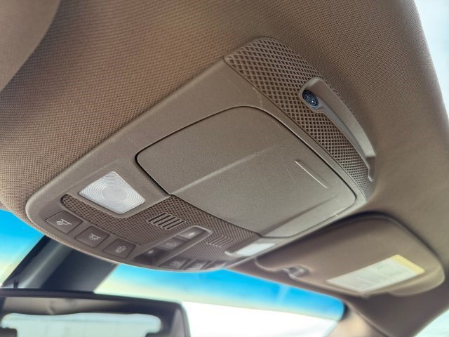 Used 2016 Lincoln MKX Reserve w/ Climate Package FWD image 27
