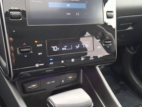 Used 2022 Hyundai Tucson SEL w/ Convenience + Premium Package image 16