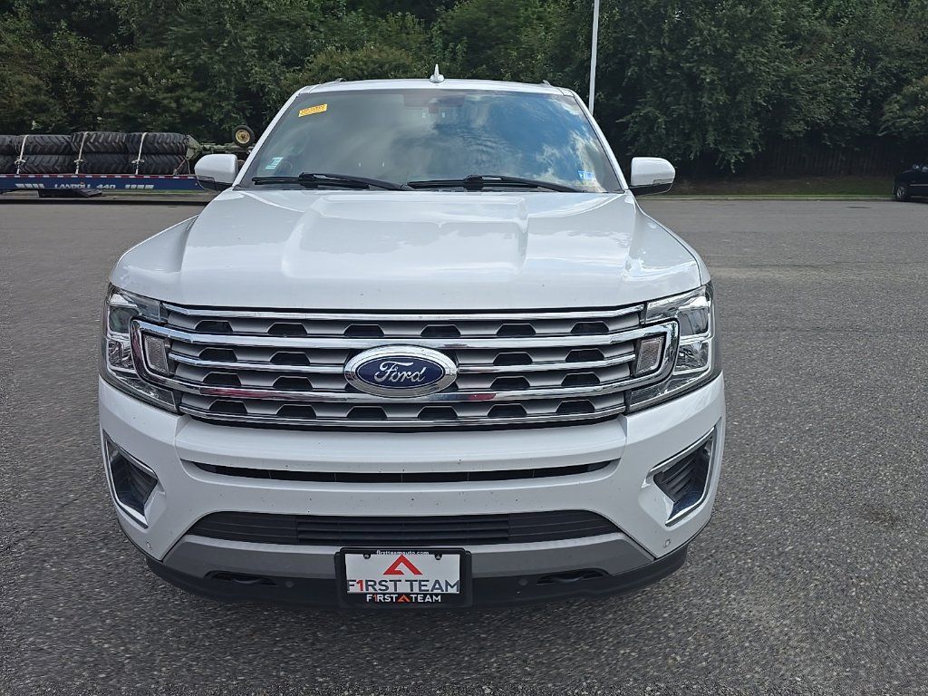 Used 2020 Ford Expedition Limited w/ Equipment Group 301A AWD/4WD image 2