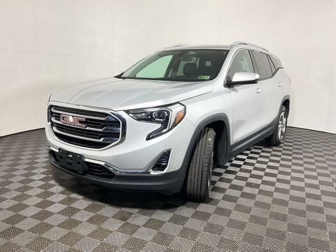 Used 2019 GMC Terrain SLT w/ Preferred Package AWD/4WD image 2