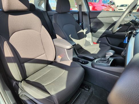 Used 2020 Kia Forte LXS image 14