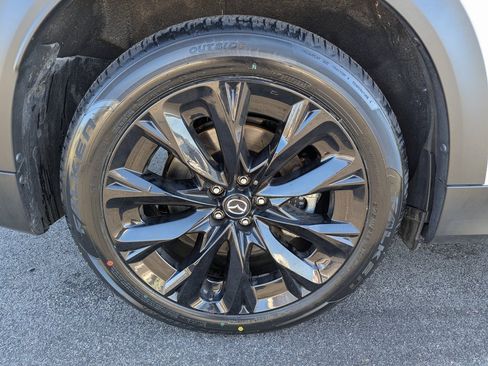 Used 2025 MAZDA CX-90 Plug-In Hybrid w/Premium Sport image 12