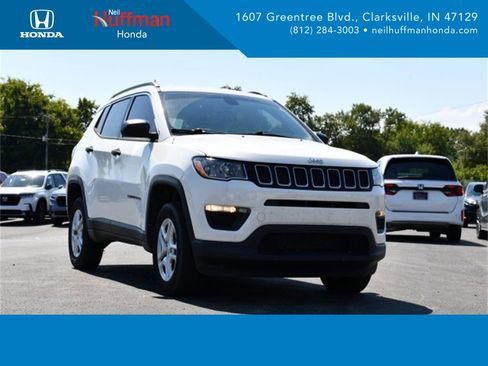 Used 2020 Jeep Compass Sport image 1