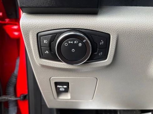 Used 2017 Ford F150 XL w/ Equipment Group 101A Mid AWD/4WD image 19