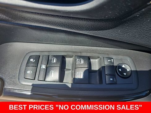 Used 2021 Jeep Cherokee Latitude Plus FWD image 26