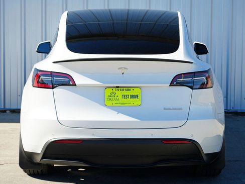 Used 2021 Tesla Model Y Performance image 52