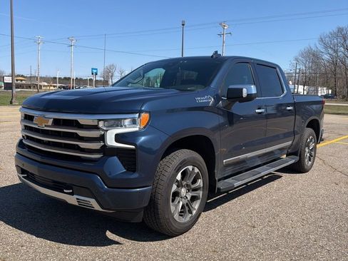 Used 2022 Chevrolet Silverado 1500 High Country AWD/4WD image 1