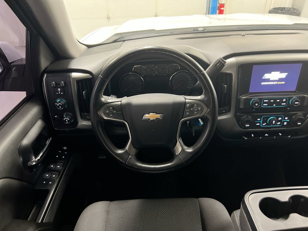 Used 2017 Chevrolet Silverado 1500 LT w/ All Star Edition AWD/4WD image 11
