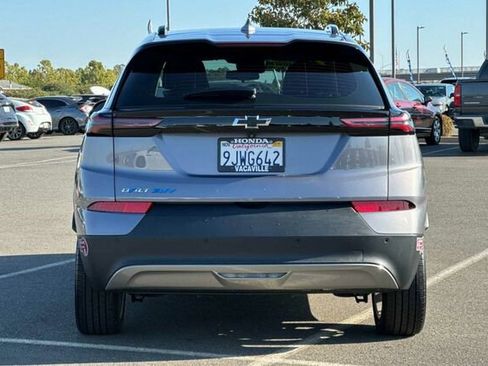 Used 2023 Chevrolet Bolt EUV LT w/ Driver Confidence Package image 5