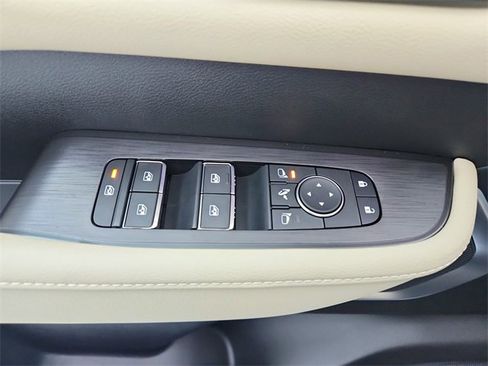 New 2026 Nissan Armada Platinum image 32