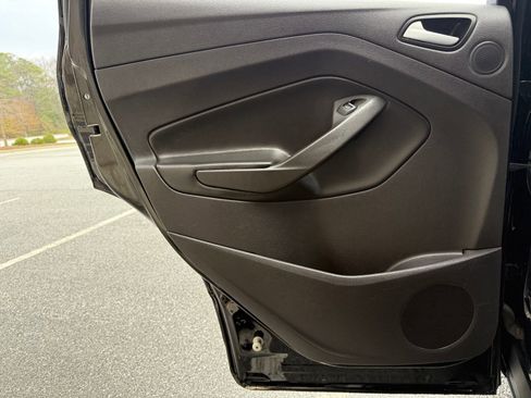 Used 2018 Ford Escape Titanium image 41