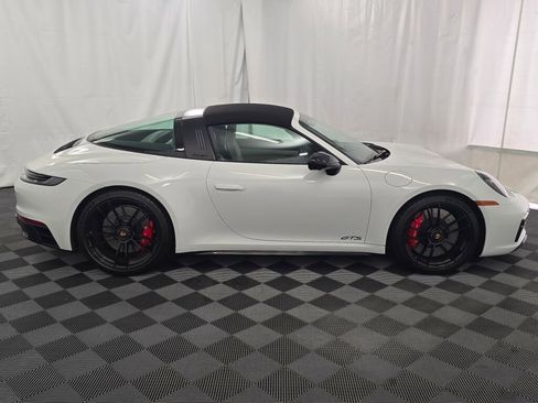 Certified 2023 Porsche 911 Targa 4 GTS AWD/4WD image 8