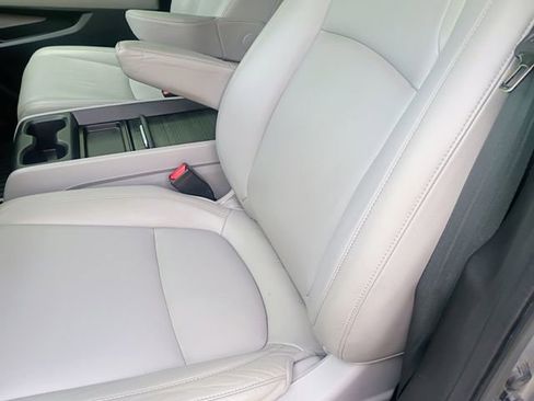 Used 2018 Honda Odyssey EX-L image 26